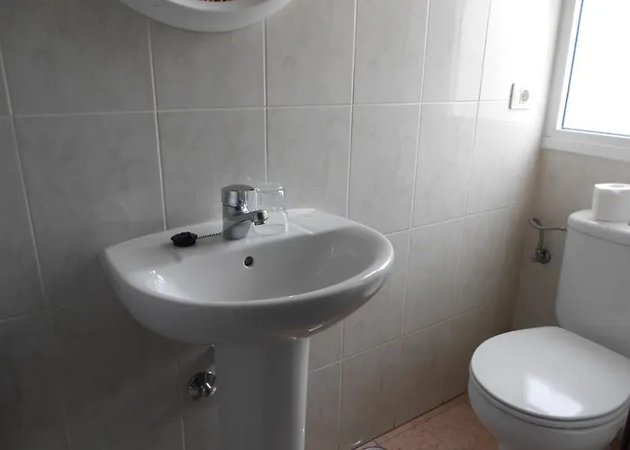 Πανσιόν Mova 2*