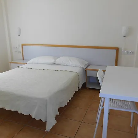 Casa de hóspedes Mova